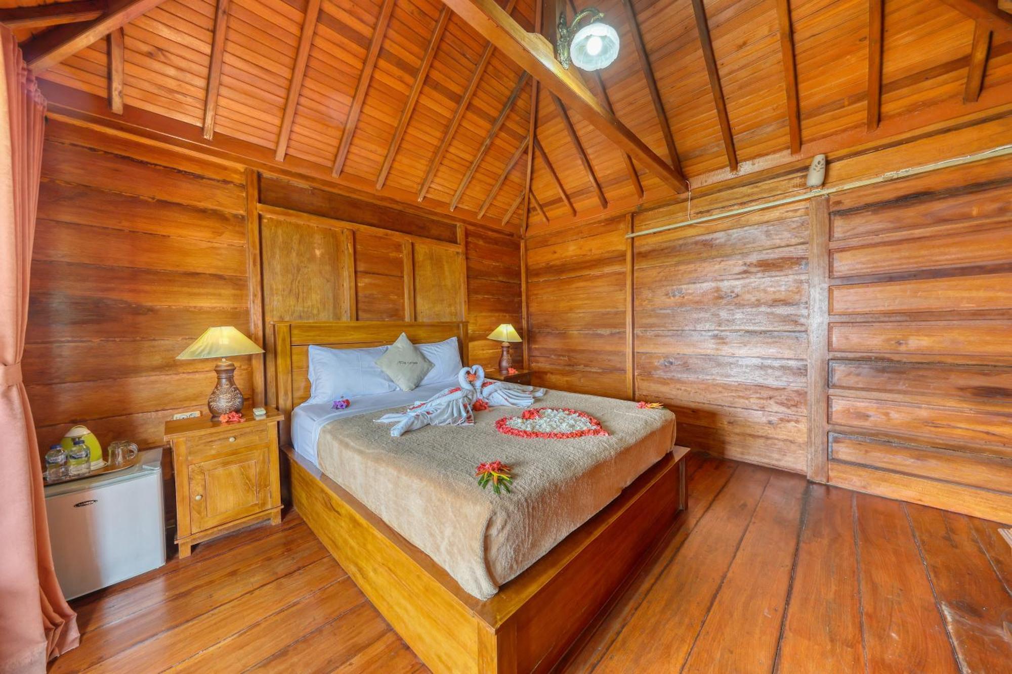 Petak Cottage Ped Екстер'єр фото