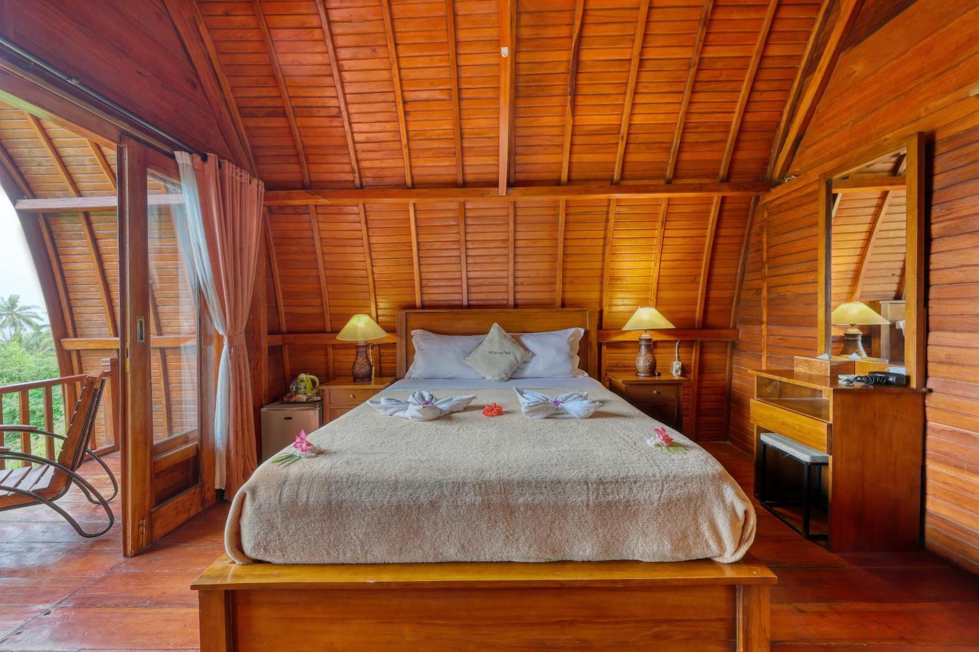 Petak Cottage Ped Екстер'єр фото